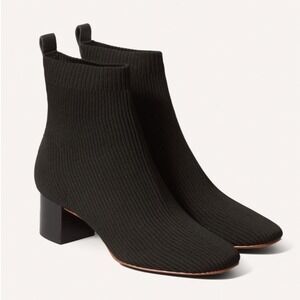 Everlane The Glove Boot Black Ribbed Knit Boots Women's Size 10.5 $178